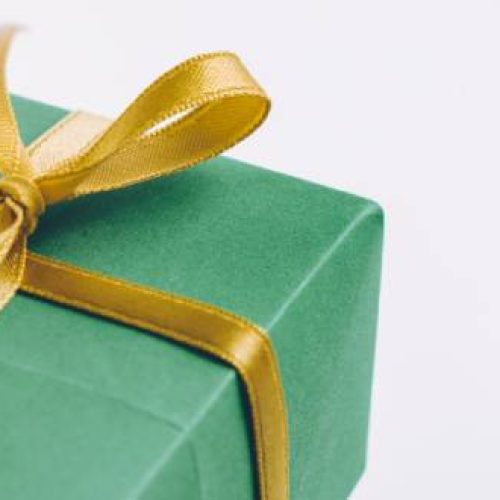 Best Holi Gift for your Employees